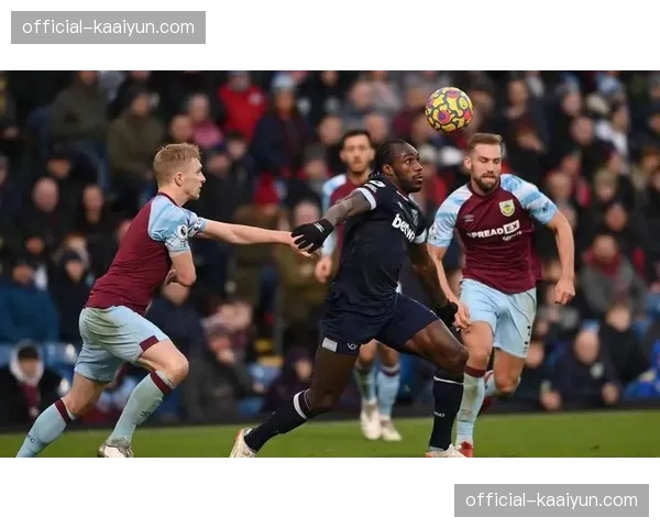 英超场均快速反击射门数上升,成得分重要手段 英超场均快速反击射门数上升,成得分重要手段